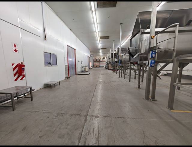 6,490M² WAREHOUSE TO LET IN CITY DEEP